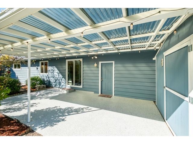 708 28TH Ave, Albany, OR 97322