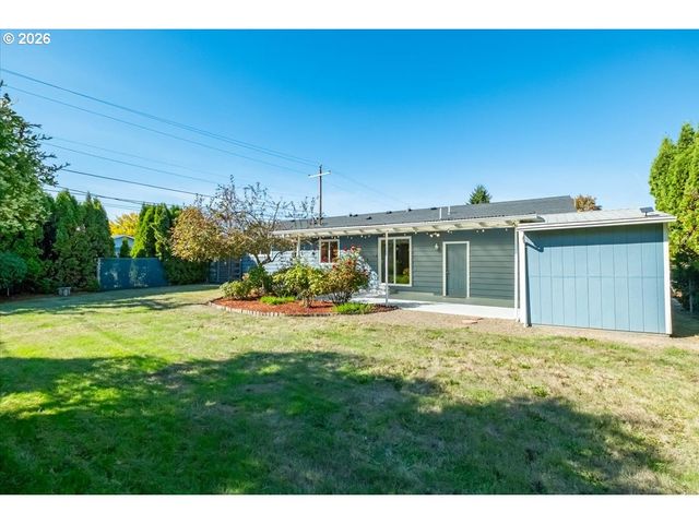 708 28TH Ave, Albany, OR 97322
