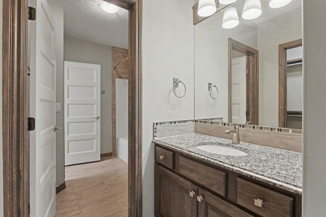 1706 N Terhune, Wichita, KS 67230