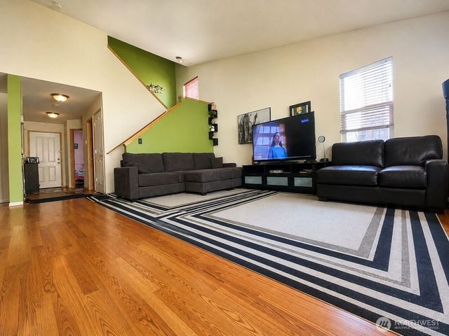 28158 241St Avenue SE, Maple Valley, WA 98038