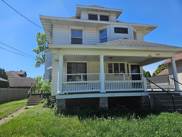 505 W Irving Avenue, Oshkosh, WI 54901