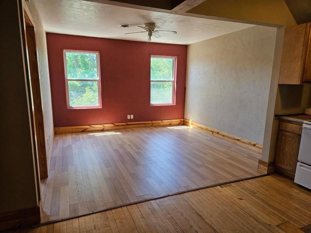 505 W Irving Avenue, Oshkosh, WI 54901