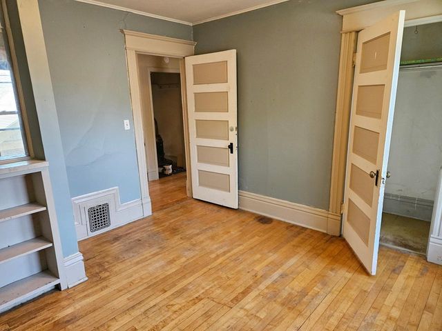 505 W Irving Avenue, Oshkosh, WI 54901