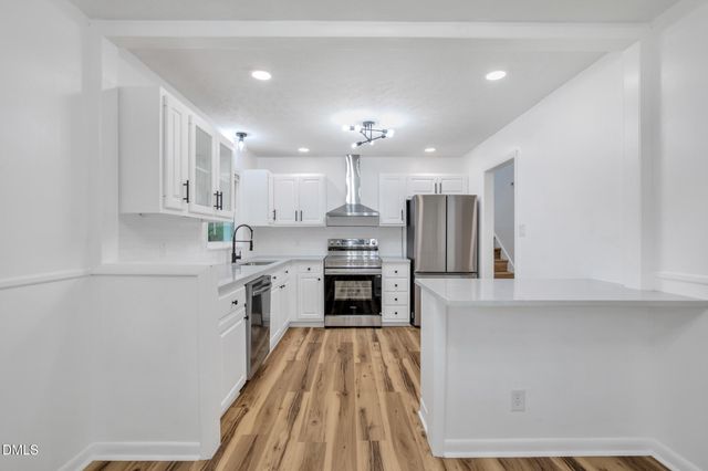 1515 Grandview Drive, Fayetteville, NC 28314
