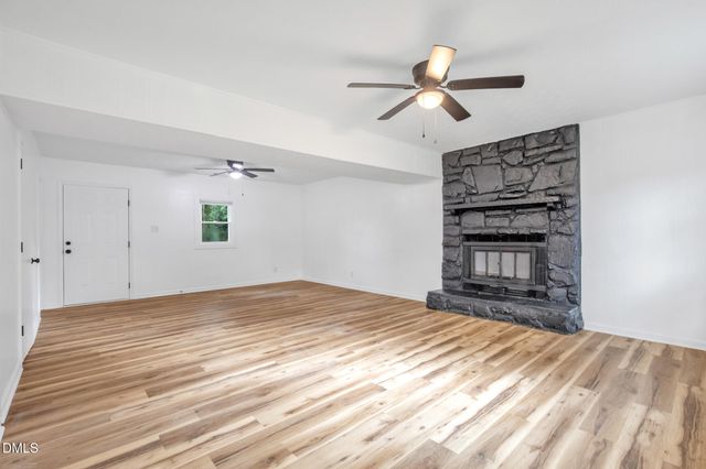 1515 Grandview Drive, Fayetteville, NC 28314