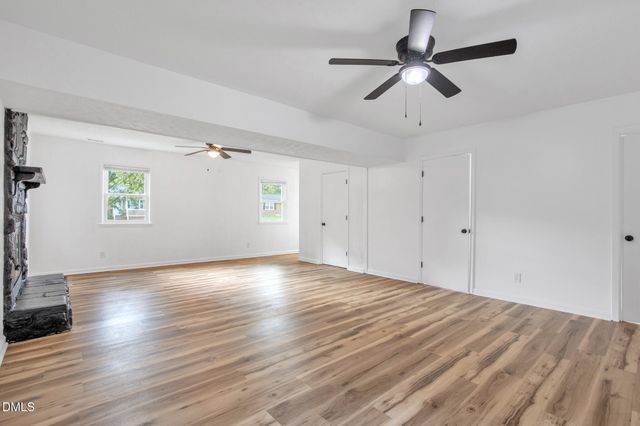 1515 Grandview Drive, Fayetteville, NC 28314