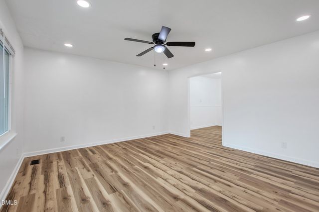 1515 Grandview Drive, Fayetteville, NC 28314