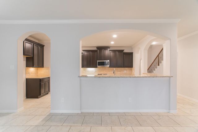 11 Sawbridge Circle, The Woodlands, TX 77389