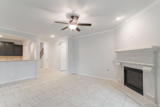 11 Sawbridge Circle, The Woodlands, TX 77389