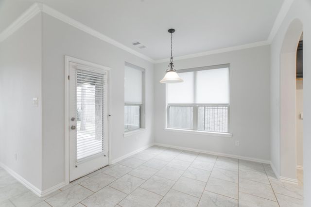 11 Sawbridge Circle, The Woodlands, TX 77389