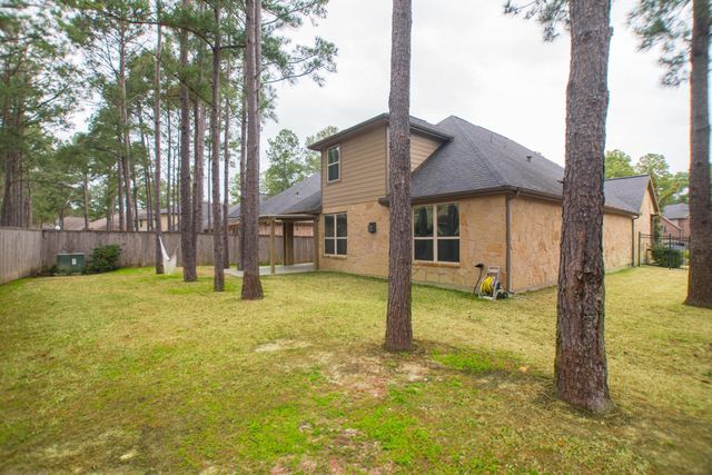 11 Sawbridge Circle, The Woodlands, TX 77389