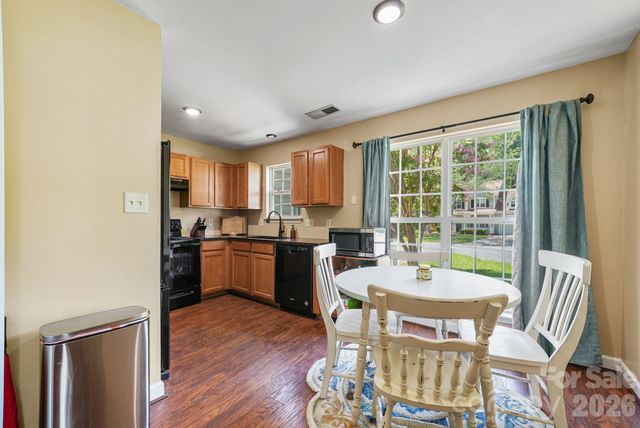 16007 Kirsten Nicole Road, Charlotte, NC 28278