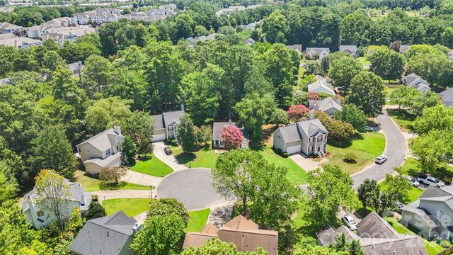 16007 Kirsten Nicole Road, Charlotte, NC 28278