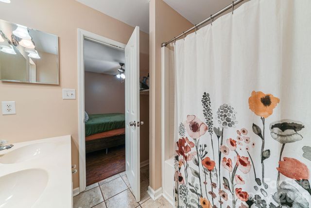 16007 Kirsten Nicole Road, Charlotte, NC 28278