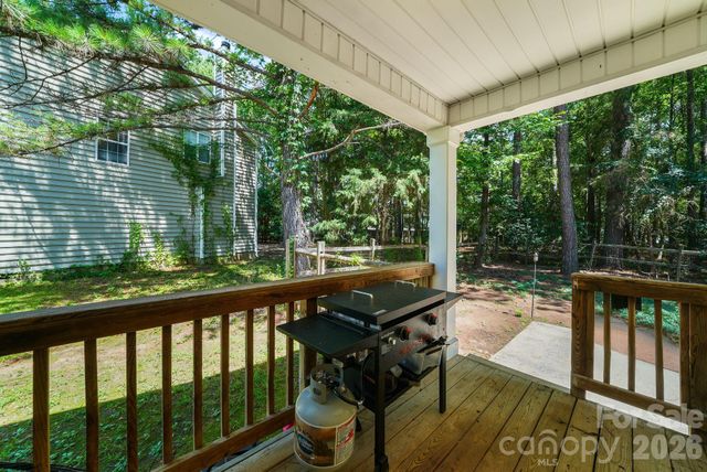 16007 Kirsten Nicole Road, Charlotte, NC 28278