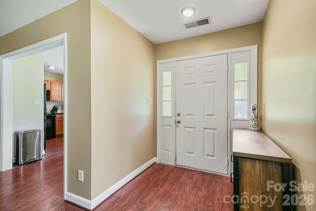 16007 Kirsten Nicole Road, Charlotte, NC 28278