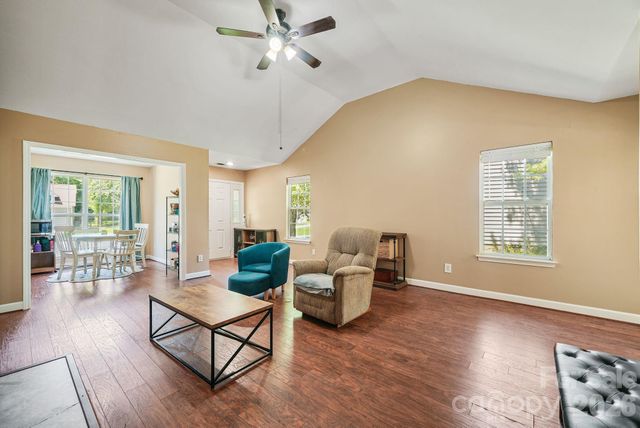 16007 Kirsten Nicole Road, Charlotte, NC 28278