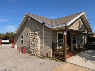 5625 7th AVE, Fort Myers, FL 33907