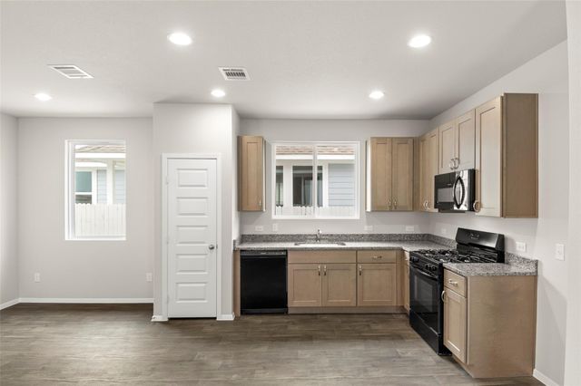 205 Cider Creek DR, Elgin, TX 78621