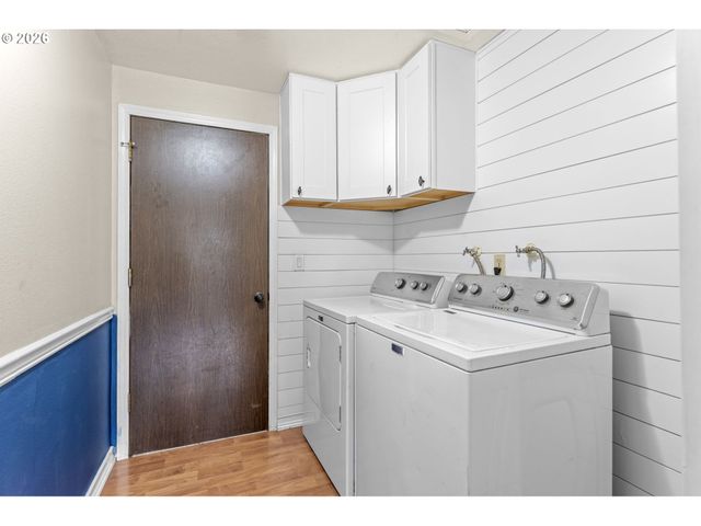 402 CLOVER St, Aumsville, OR 97325