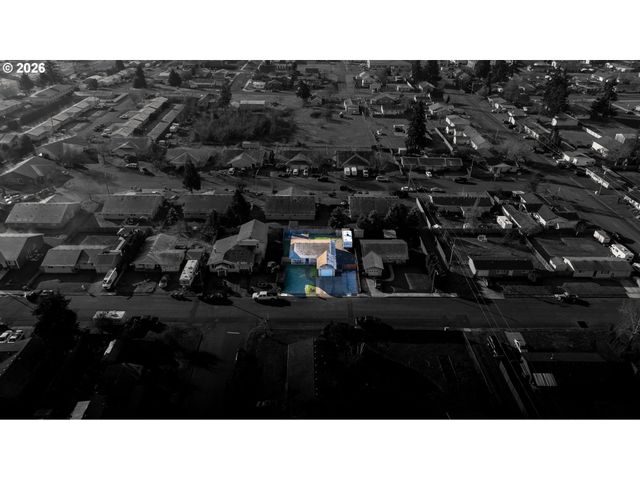 402 CLOVER St, Aumsville, OR 97325