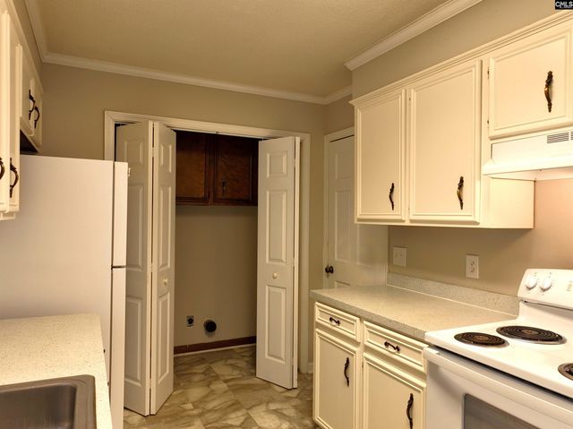 18 Bedford Court, Columbia, SC 29209