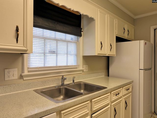 18 Bedford Court, Columbia, SC 29209