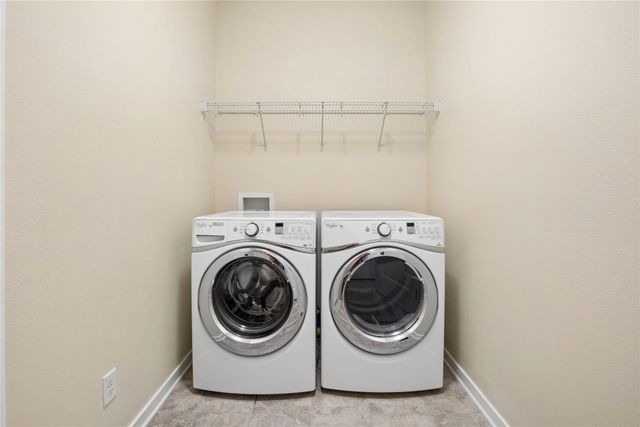401 SE 15th Street, Grimes, IA 50111