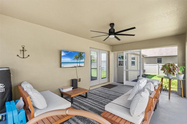 444 LAKE VIEW WAY, Auburndale, FL 33823