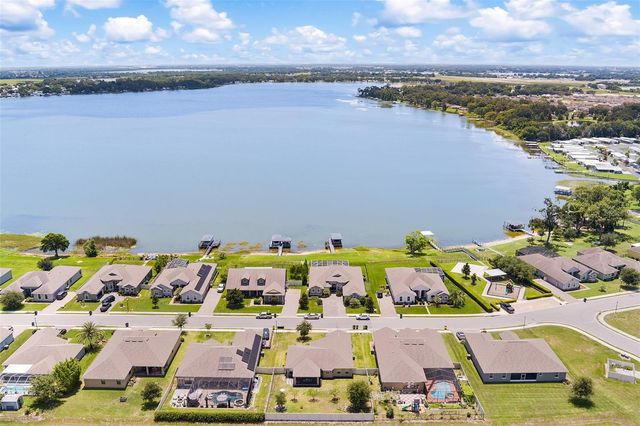 444 LAKE VIEW WAY, Auburndale, FL 33823