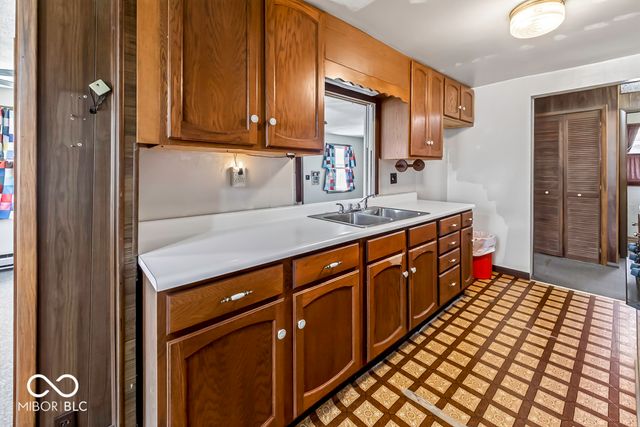305 St Clair Street, Mooresville, IN 46158
