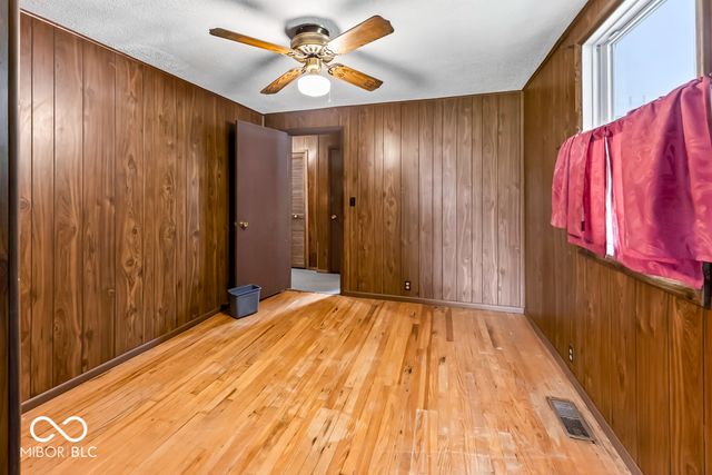 305 St Clair Street, Mooresville, IN 46158