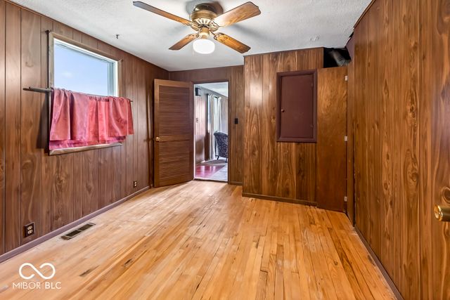 305 St Clair Street, Mooresville, IN 46158