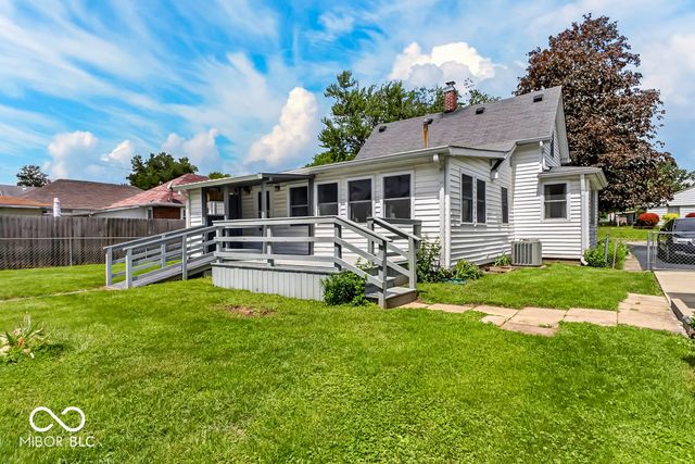 305 St Clair Street, Mooresville, IN 46158