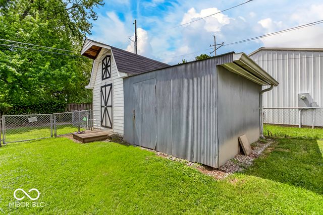 305 St Clair Street, Mooresville, IN 46158