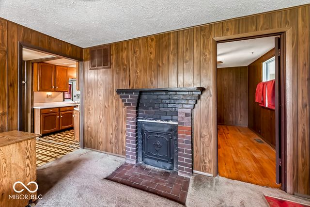 305 St Clair Street, Mooresville, IN 46158