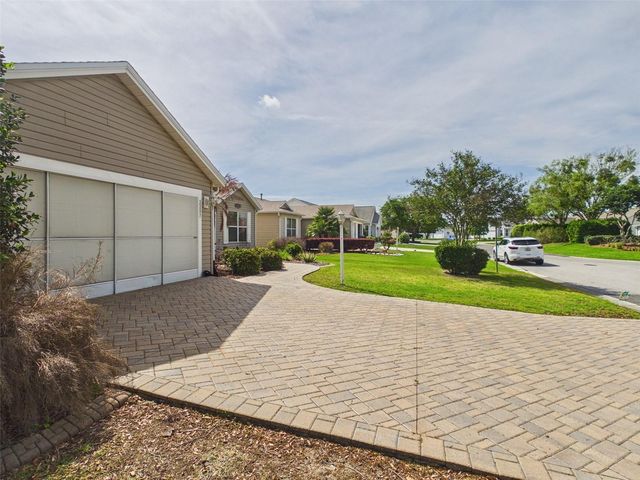 2297 WELCOME WAY, The Villages, FL 32162