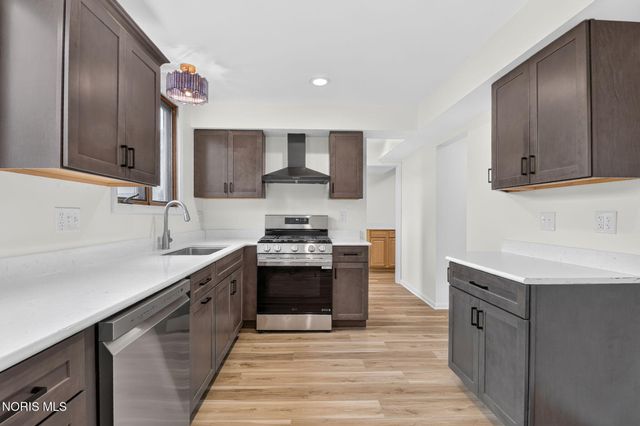 1236 Richland Street, Maumee, OH 43537