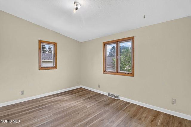 1236 Richland Street, Maumee, OH 43537