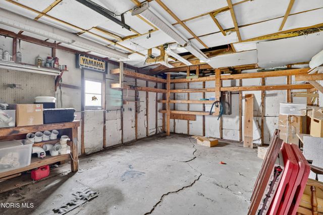 1236 Richland Street, Maumee, OH 43537