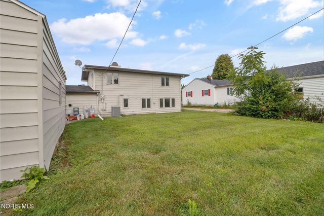 1236 Richland Street, Maumee, OH 43537