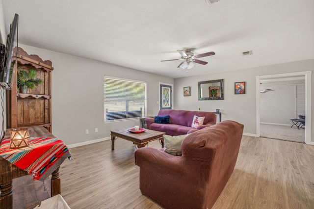 1105 Indian Creek Drive, Comanche, TX 76442