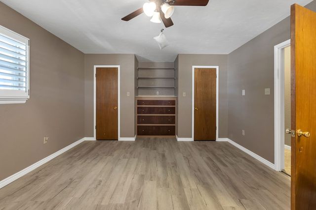 16986 N Sunflower Ave, Gardendale, TX 79758