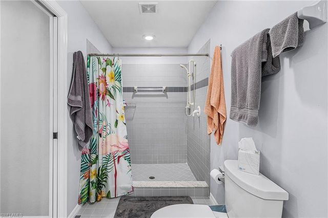 3778 Pinetree DR, St. James City, FL 33956