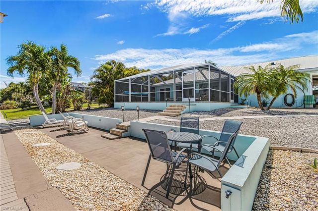 3778 Pinetree DR, St. James City, FL 33956