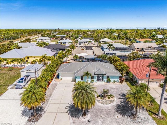 3778 Pinetree DR, St. James City, FL 33956