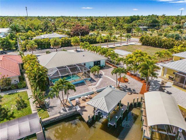 3778 Pinetree DR, St. James City, FL 33956