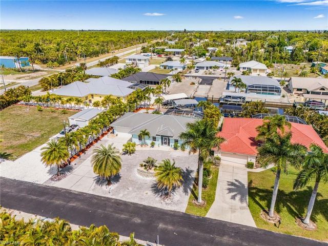 3778 Pinetree DR, St. James City, FL 33956