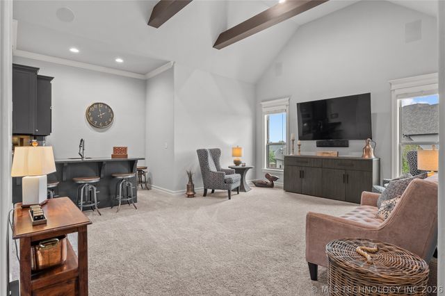 719 W 109th Place S, Jenks, OK 74037