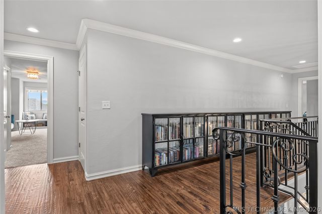 719 W 109th Place S, Jenks, OK 74037